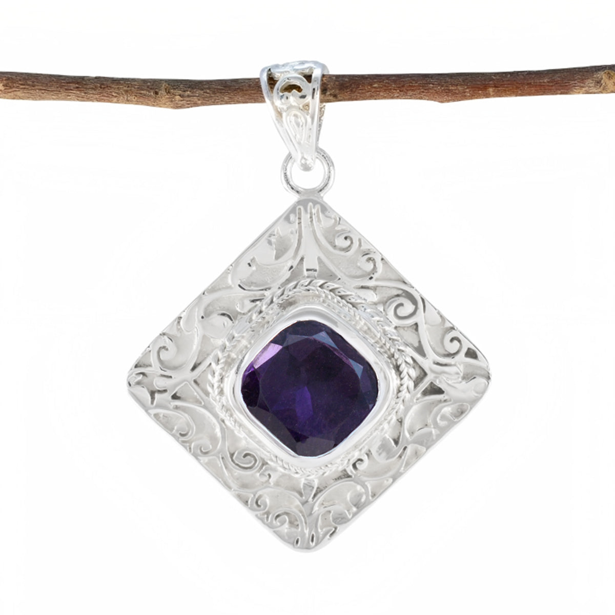 Amethyst Statement Spanish Silver Solitaire Purple Pendant Huvudsaklig produktbild