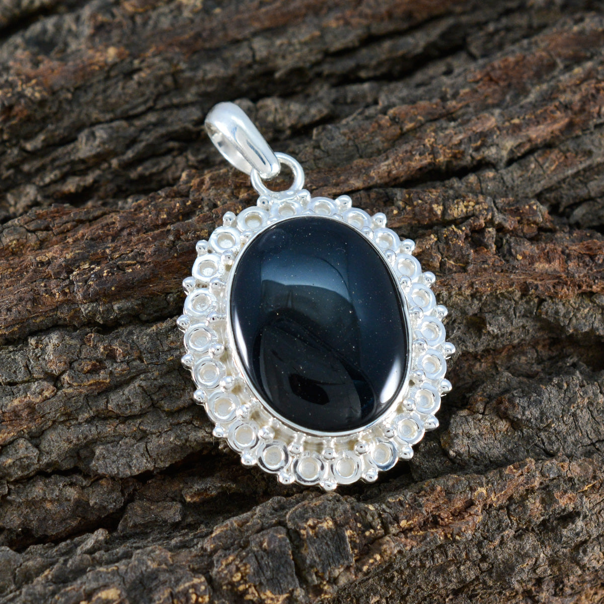 Black Onyx Essential American Sterling Silver Solitaire Yasmine Rope-Wire Black Pendant Jewellery