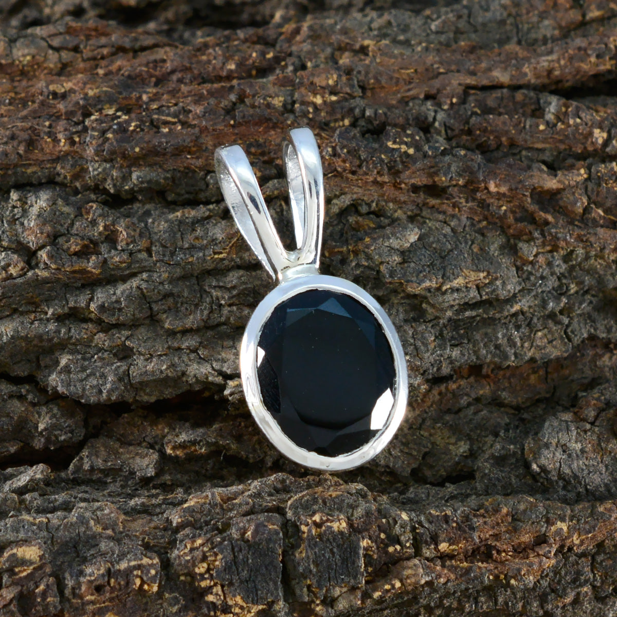 Black Onyx Whisper-thin German Silver Solitaire Julia Eternity Black Pendant Jewelry