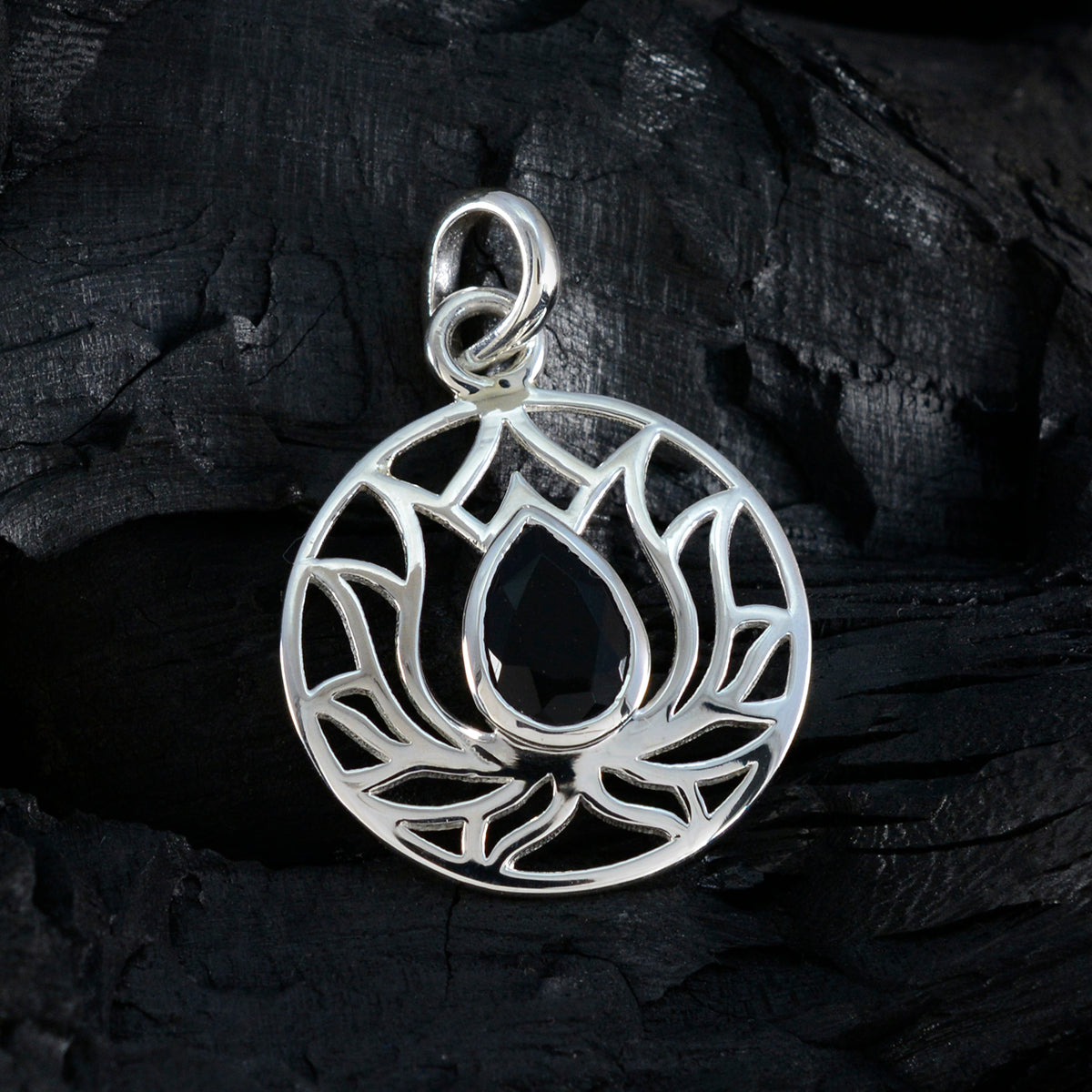 Black Onyx Dainty Spanish 925 Silver Solitaire Ava Rope-Wire Black Pendant Jewelry