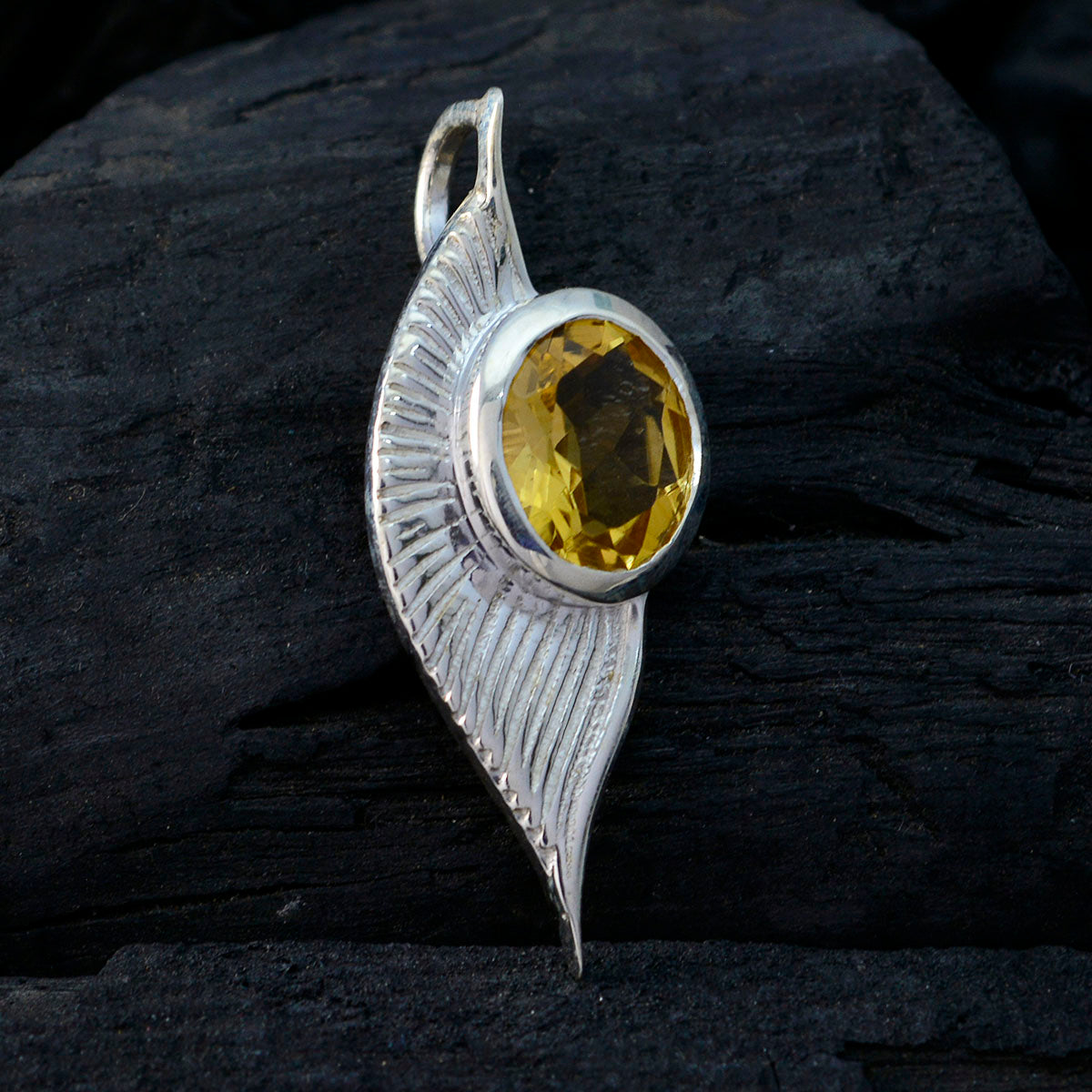 Citrine Dainty Italian Sterling Silver Solitaire Isabelle Signet Yellow Pendant Jewellery