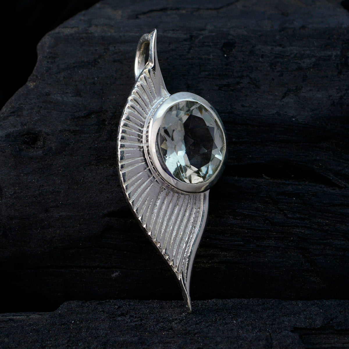 Green Amethyst Dainty Spanish 925 Silver Solitaire Isla Cocktail Green Pendant Jewelry