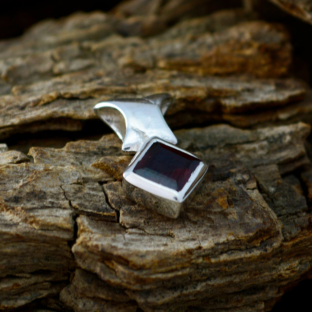 Garnet Minimalist Korean 92.5 Silver Solitaire Wen Abstract Red Pendant Jewellery