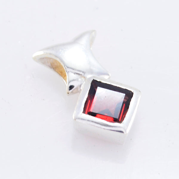 Garnet Minimalist Korean 92.5 Silver Solitaire Wen Abstract Red Pendant Jewellery