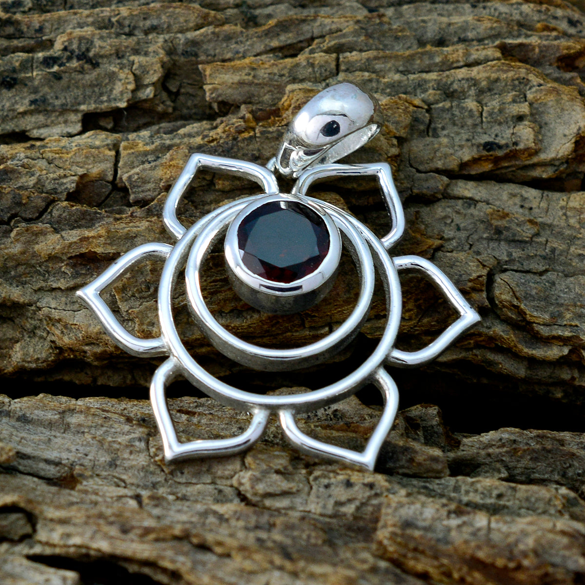 Garnet Delicate French Silver Solitaire Harper Rope-Wire Red Pendant Jewelry