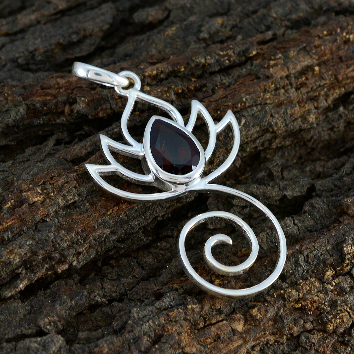 Garnet Dainty Spanish 925 Silver Solitaire Daniela Rope-Wire Red Pendant Jewelry