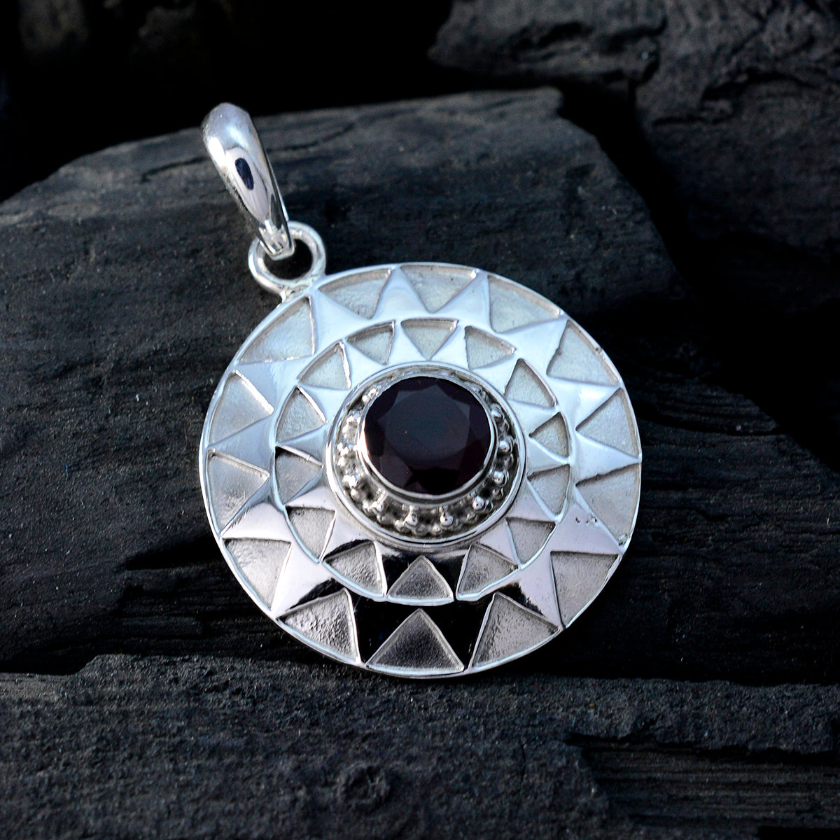 Garnet Featherlight Italian 92.5 Silver Solitaire Olivia Victorian Red Pendant Jewellery