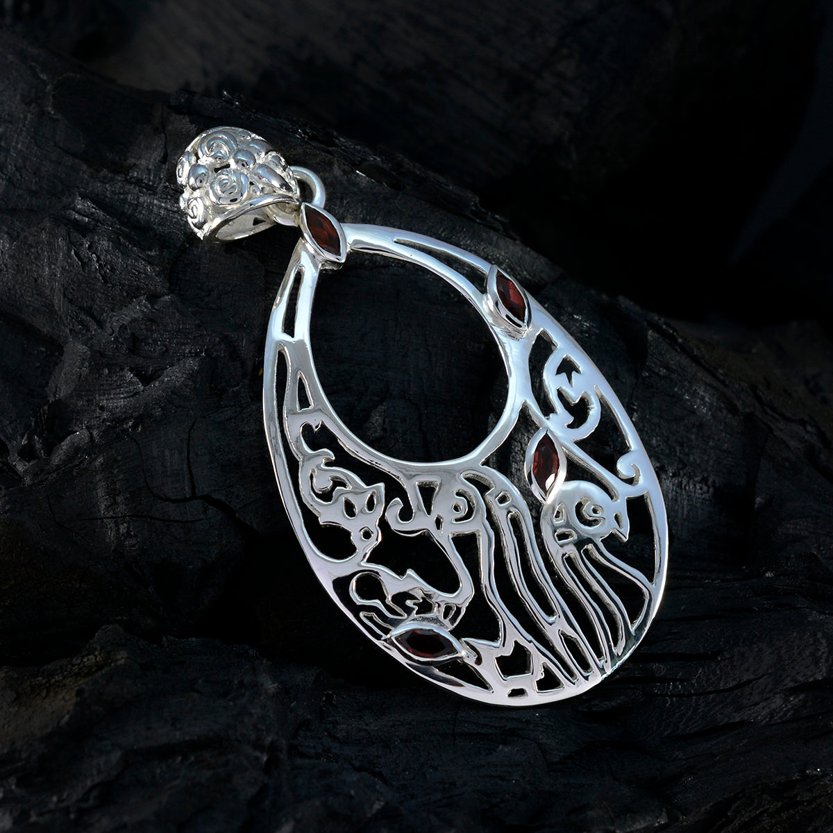 Garnet Classic Mexican Sterling Silver quarter Isabelle antique Red Pendant Jewellery