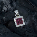 Garnet Whisper-thin Latin American 925 Silver quarter Isla Feminine Red Pendant Jewelry