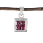Garnet Whisper-thin Latin American 925 Silver quarter Red Pendant