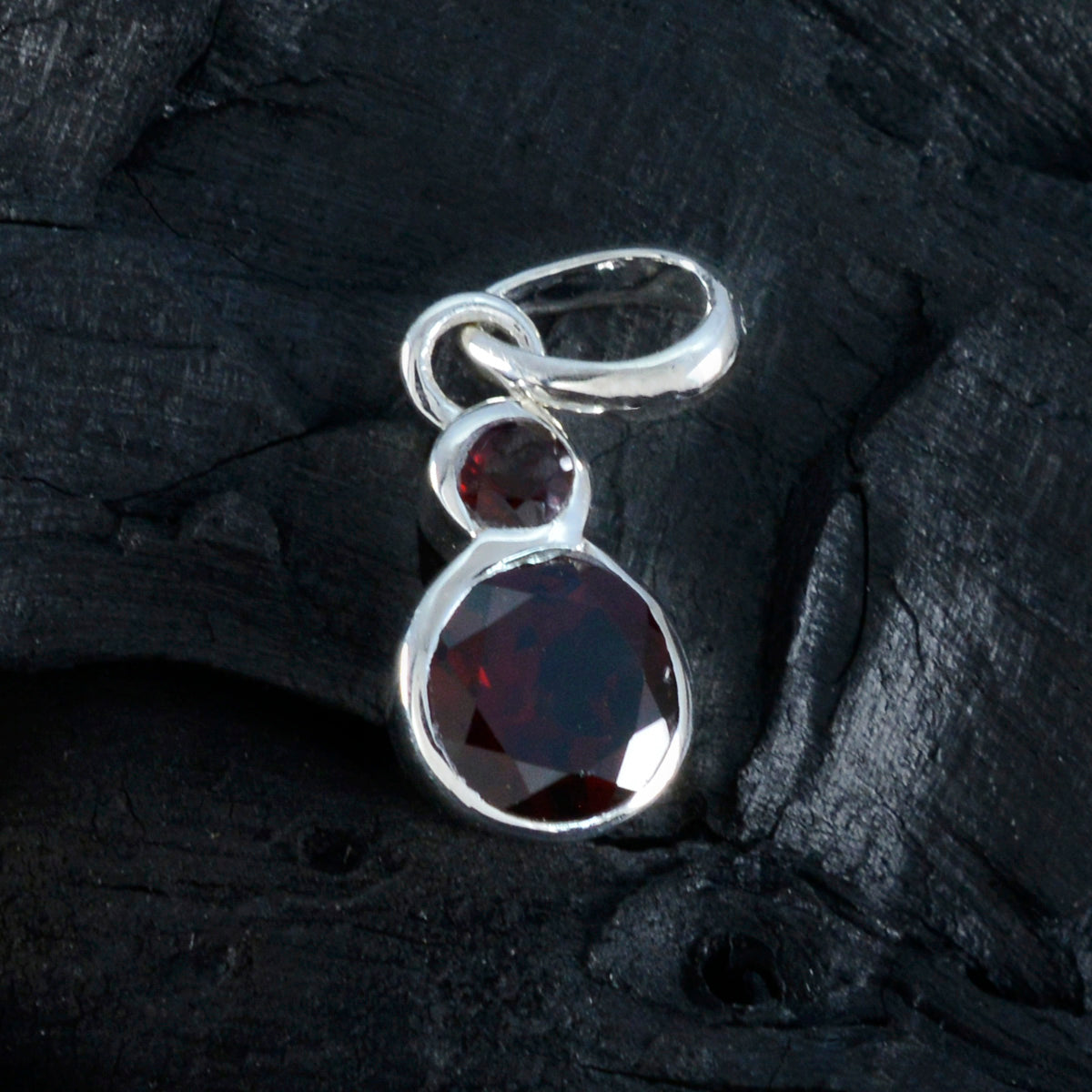Garnet Dainty Russian 925 Silver Toi et Moi Chloe Romantic Red Pendant Jewelry