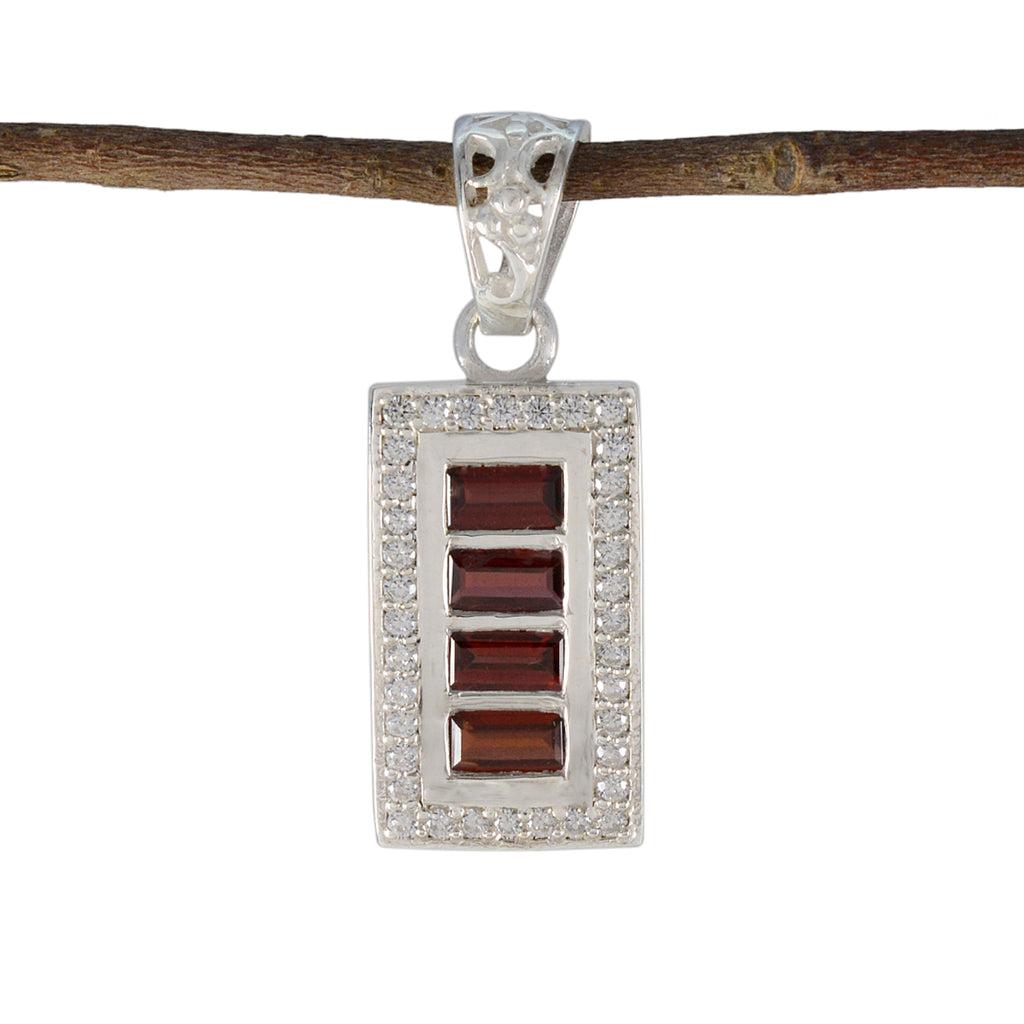 Garnet Featherlight African Sterling Silver multiple Red Pendant