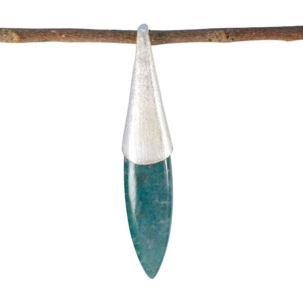 Indian Emerald Tiny Spanish Silver Solitaire Green Pendant