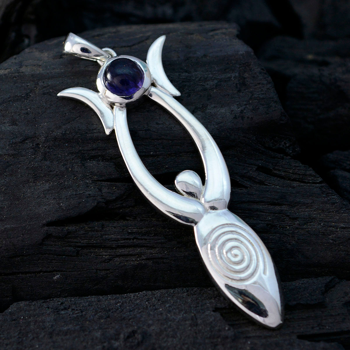 Iolite Tiny Spanish 92.5 Silver Solitaire Ellie Trendy Blue Pendant Jewellery