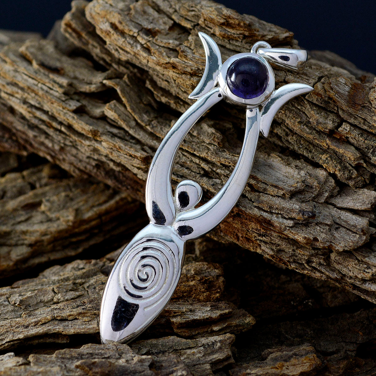 Iolite Tiny Spanish 92.5 Silver Solitaire Ellie Trendy Blue Pendant Jewellery