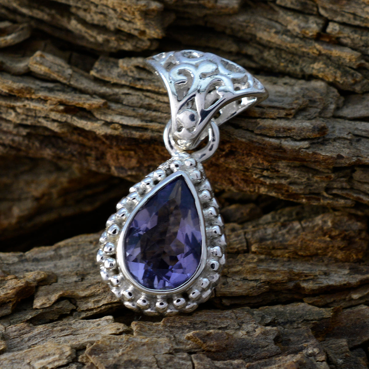 Iolite Featherlight Moroccan 92.5 Silver Solitaire Amelia Rope-Wire Blue Pendant Jewellery