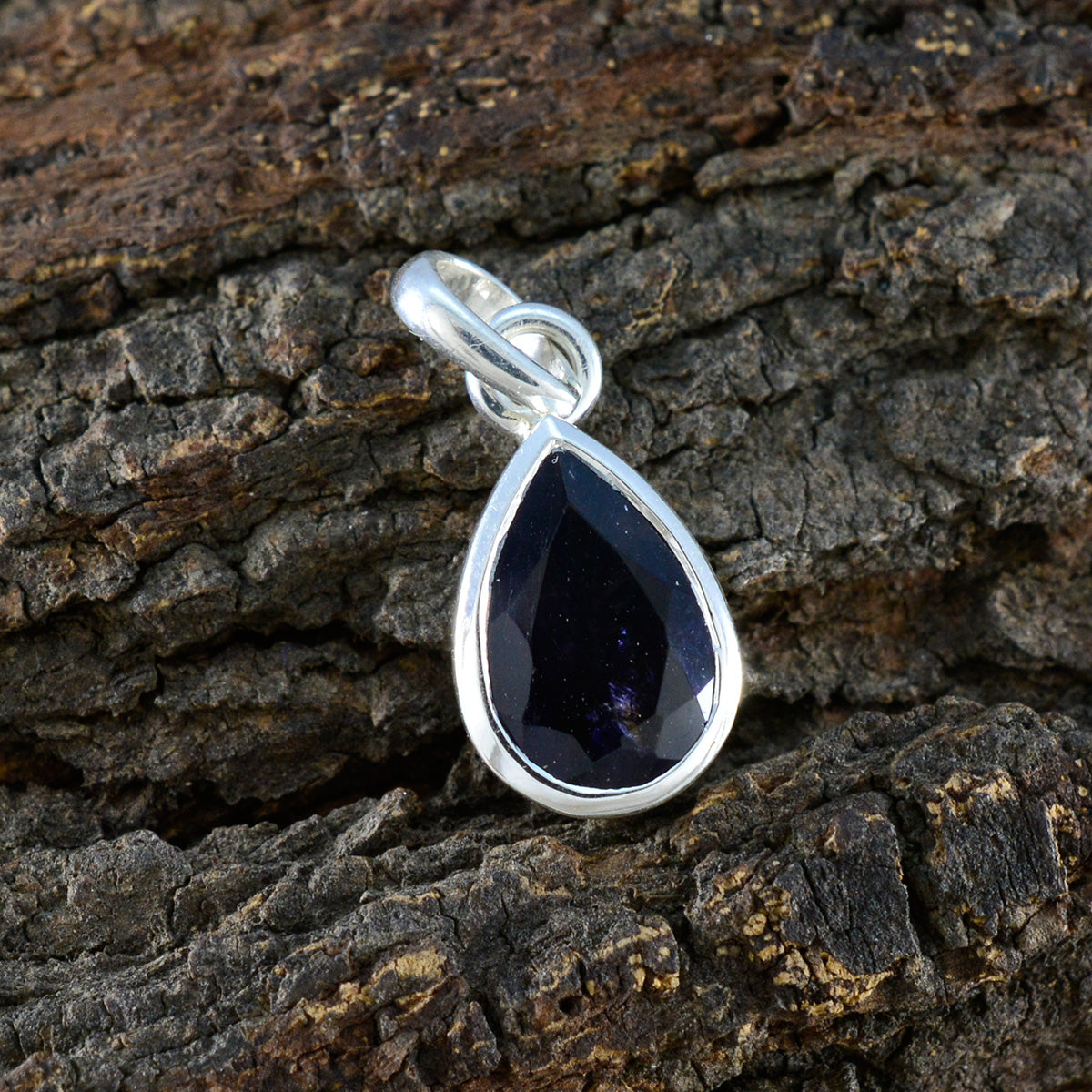 Iolite Elegant Japanese 92.5 Silver Solitaire Seo-yeon Heart Blue Pendant Jewellery