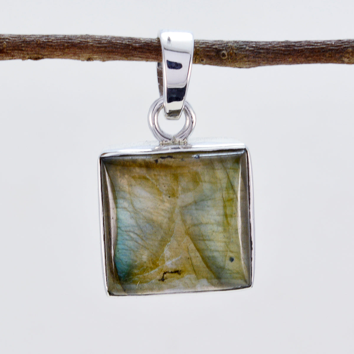 Labradorite Featherlight Russian 92.5 Silver Solitaire Luna Abstract Gray Pendant Jewellery