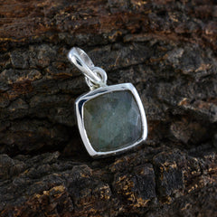 Pendentif délicat en argent 92,5 avec labradorite et solitaire Nora Saint-Valentin gris