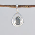 Labradorite Delicate Spanish 92.5 Silver Solitaire Nayara Luxurious Gray Pendant Jewellery