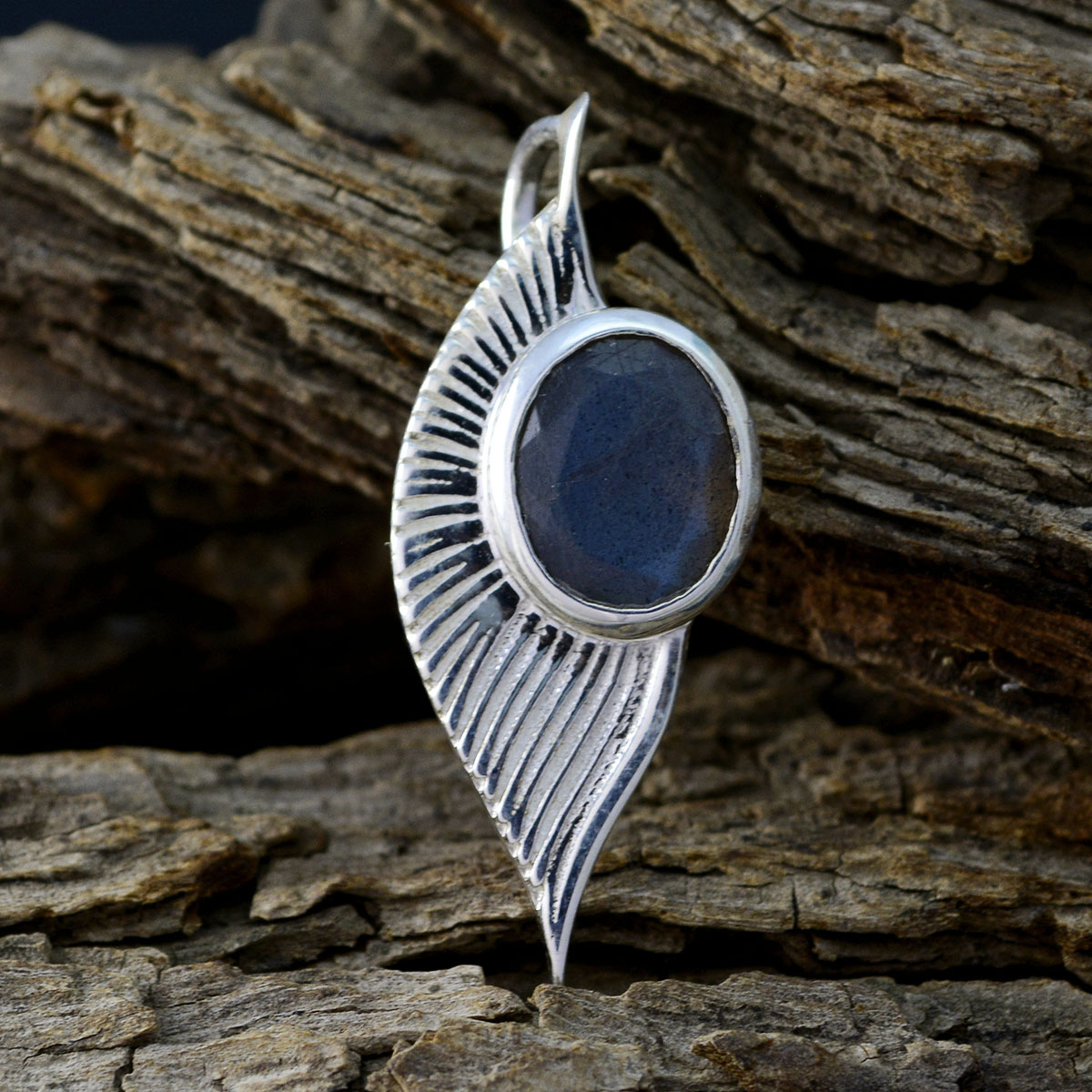 Labradorite Dainty German Silver Solitaire Kennedy Abstract Gray Pendant Jewelry