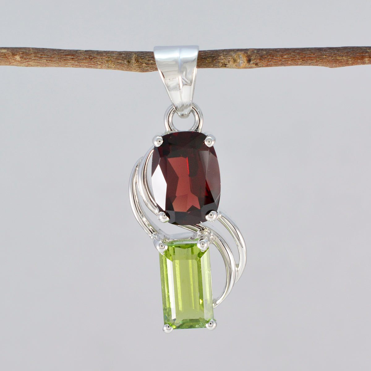 Multi Stone Eye-catching Egyptian 925 Silver Solitaire Zoe Romantic multicolor Pendant Jewelry