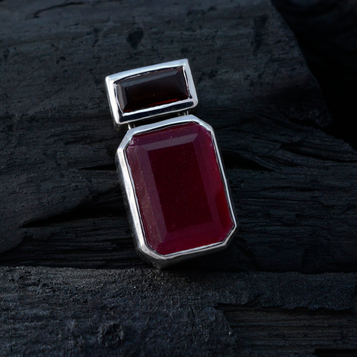 Multi Stone Whisper-thin Egyptian Silver Toi et Moi Alejandra Bubble multicolor Pendant Jewelry