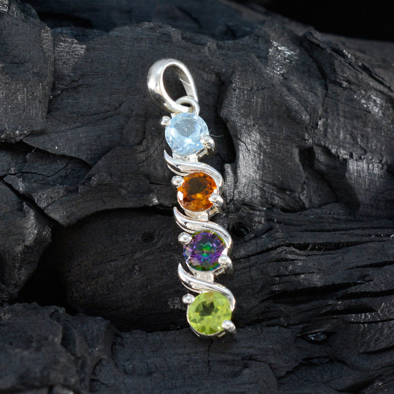 Colgante multicolor de plata rusa 92,5 con un cuarto de violeta y San Valentín.