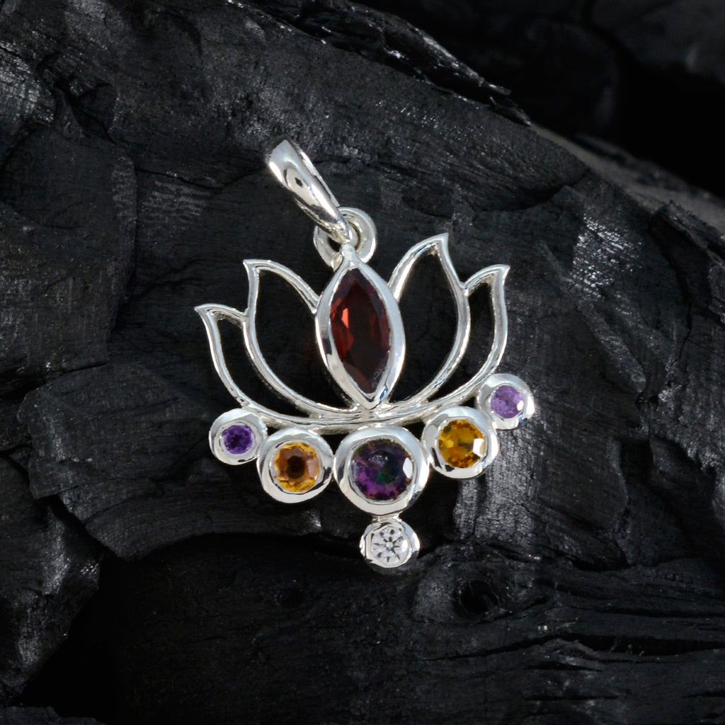 マルチストーンの繊細なアメリカンシルバー、ヘプタ・ルイサロープワイヤーのマルチカラーペンダントジュエリー