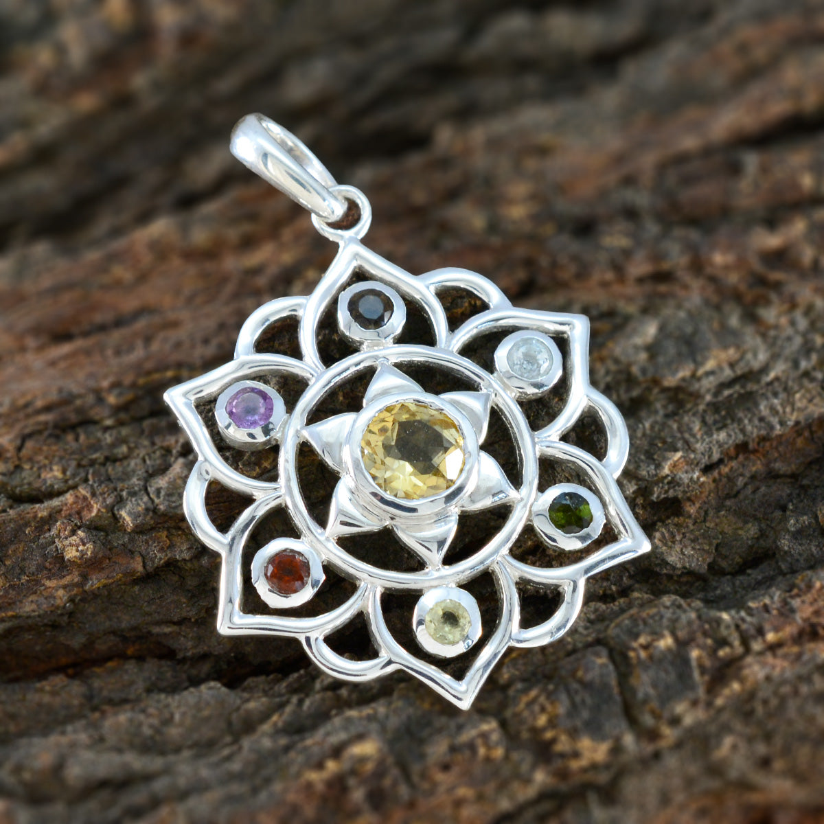 Flerfärgade hängsmycken med klassiska turkiska silverhängen i 925 silver med Hepta Maya-rep och tråd