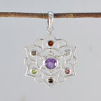 Flerfärgade hängsmycken i sterlingsilver med flera stenar och klassiska ryska Hepta Sarah-rep och tråd