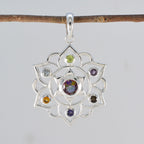 Flerfärgade hängsmycken med klassiska turkiska silverhängen i Hepta Skylar-rep och tråd