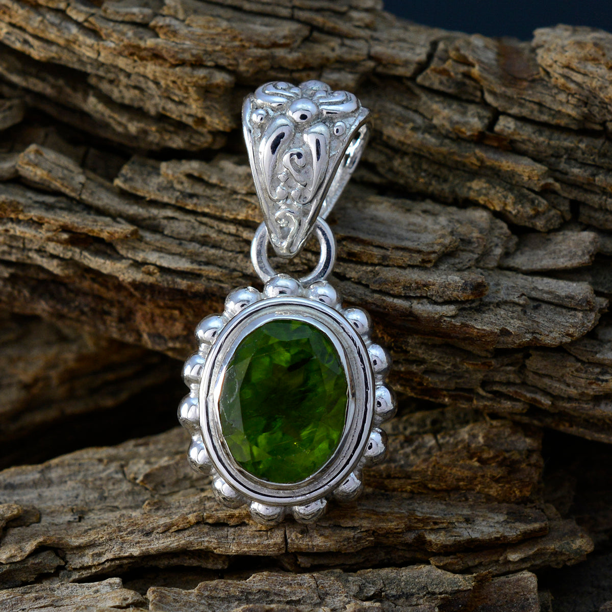 Peridot Tiny American 925 Silver Solitaire María Rope-Wire Green Pendant Jewelry Secondary image