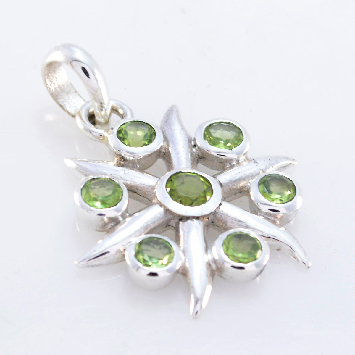 Peridot Tiny Turkish 925 Silver multiple María Sophisticated Green Pendant Jewelry Secondary image