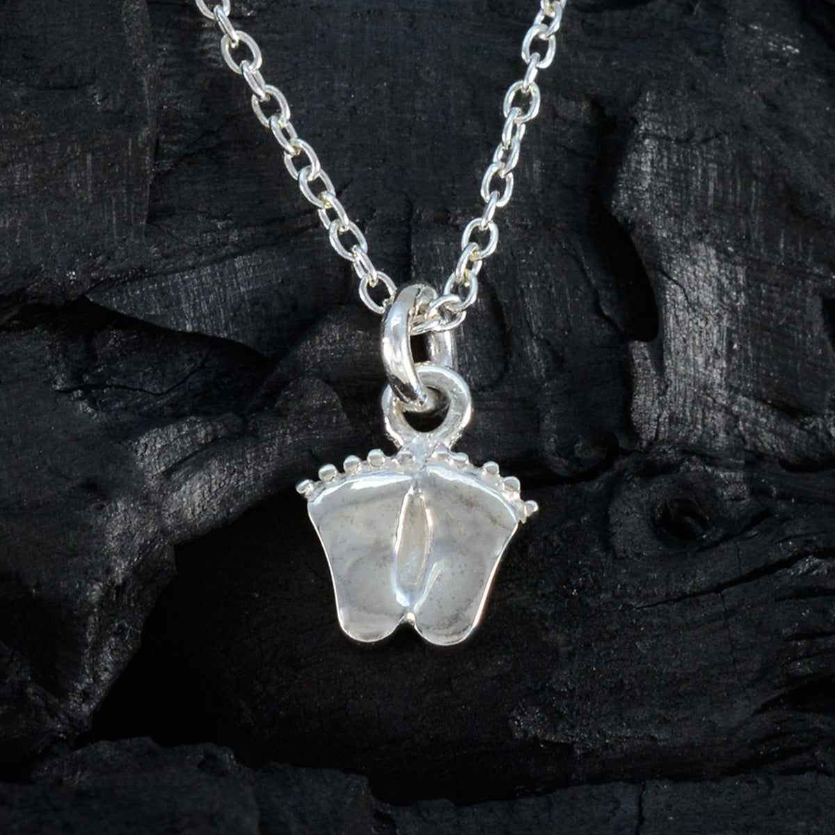 Plain Dainty Latin American Silver plain Zoe Romantic Gray Pendant Jewelry