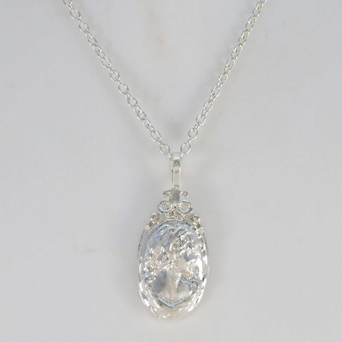 Plain Dainty American 92.5 Silver plain Zoey Luxurious Gray Pendant Jewellery