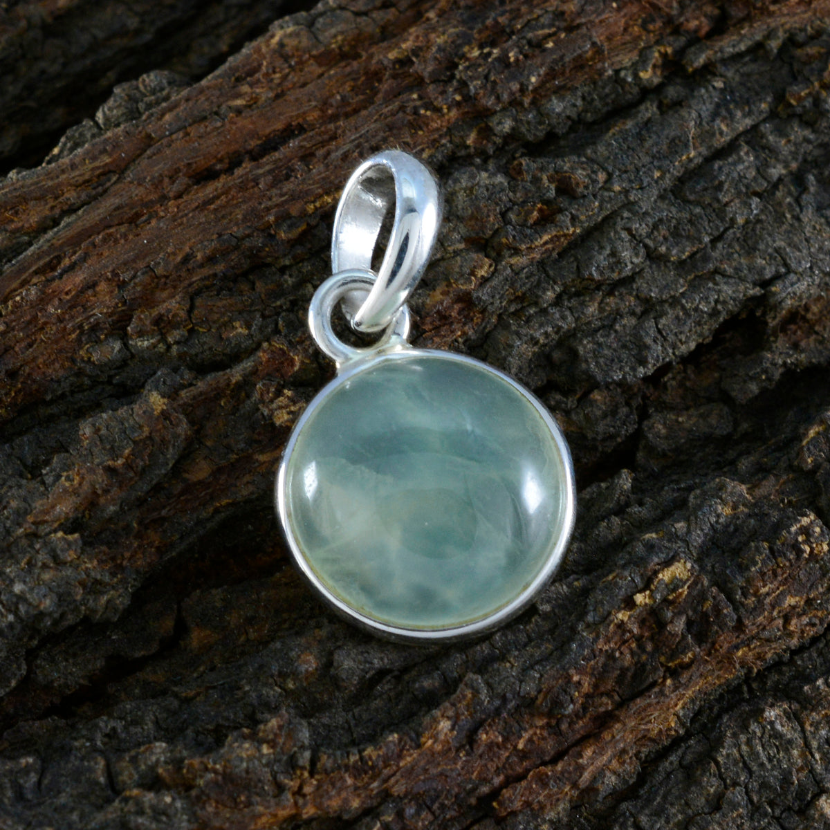Prehnite Whisper-thin Russian Sterling Silver Solitaire Aisha Cocktail Green Pendant Jewellery
