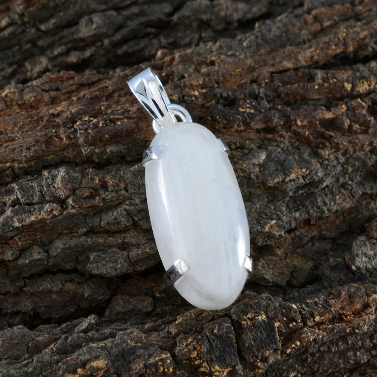 Colgante solitario clásico de piedra lunar arcoíris en plata de ley egipcia con sello Ivana, color blanco