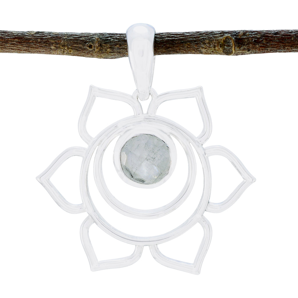 Rainbow Moonstone Delicate Spanish 92.5 Silver Solitaire White Pendant