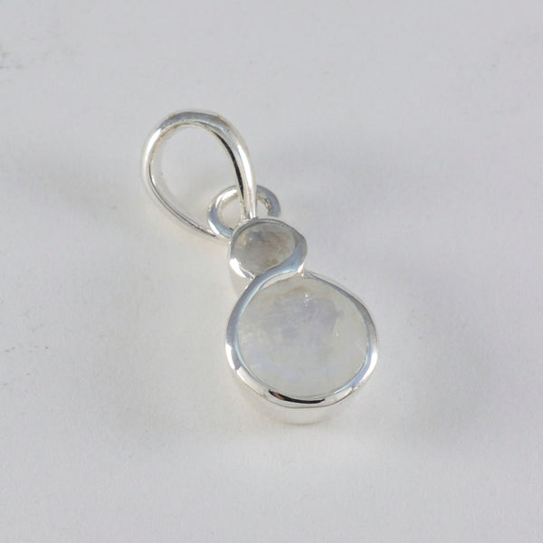 Rainbow Moonstone Dainty Egyptian Silver Toi et Moi Clara Graceful White Pendant Jewelry