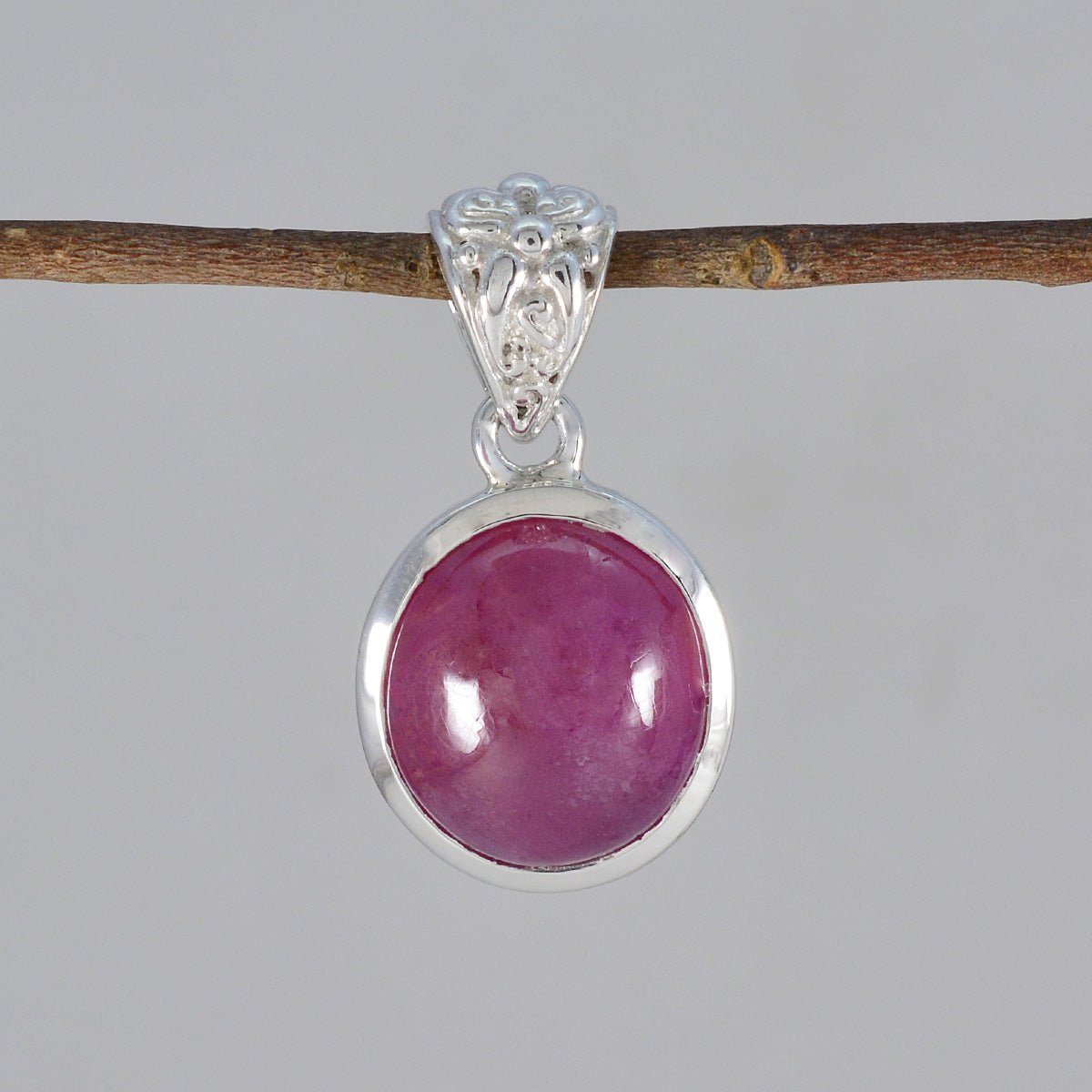 Ciondolo Zoey Valentine rosso in argento sterling messicano con ciondolo solitario accattivante in rubino Immagine secondaria del prodotto