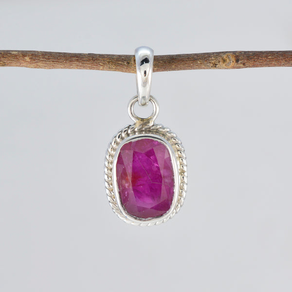 Ruby Dainty Latin American Silver Solitaire Yasmin Rope-Wire Red Pendant Jewelry