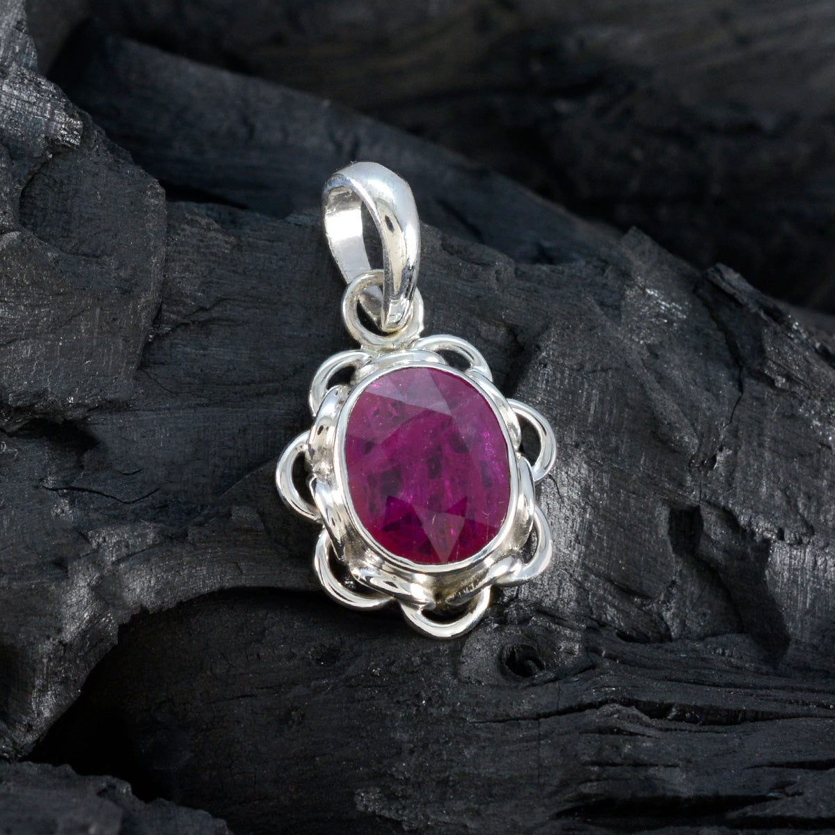 Ruby Delicate Russian Sterling Silver Solitaire Yasmine Rope-Wire Red Pendant Jewellery
