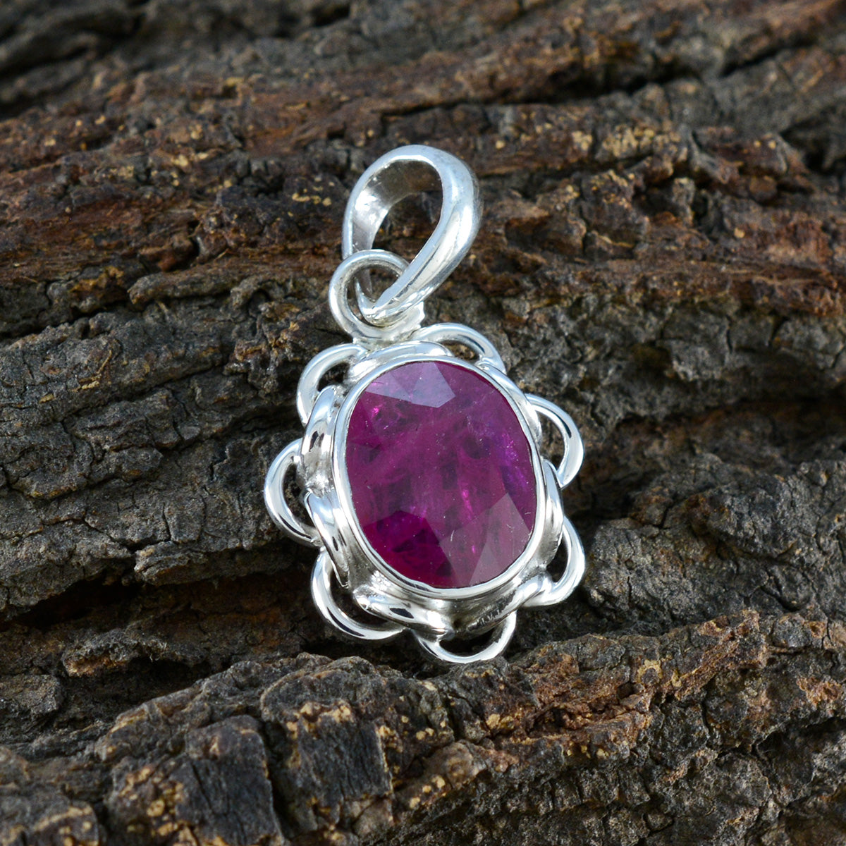 Ruby Delicate Russian Sterling Silver Solitaire Yasmine Rope-Wire Red Pendant Jewellery