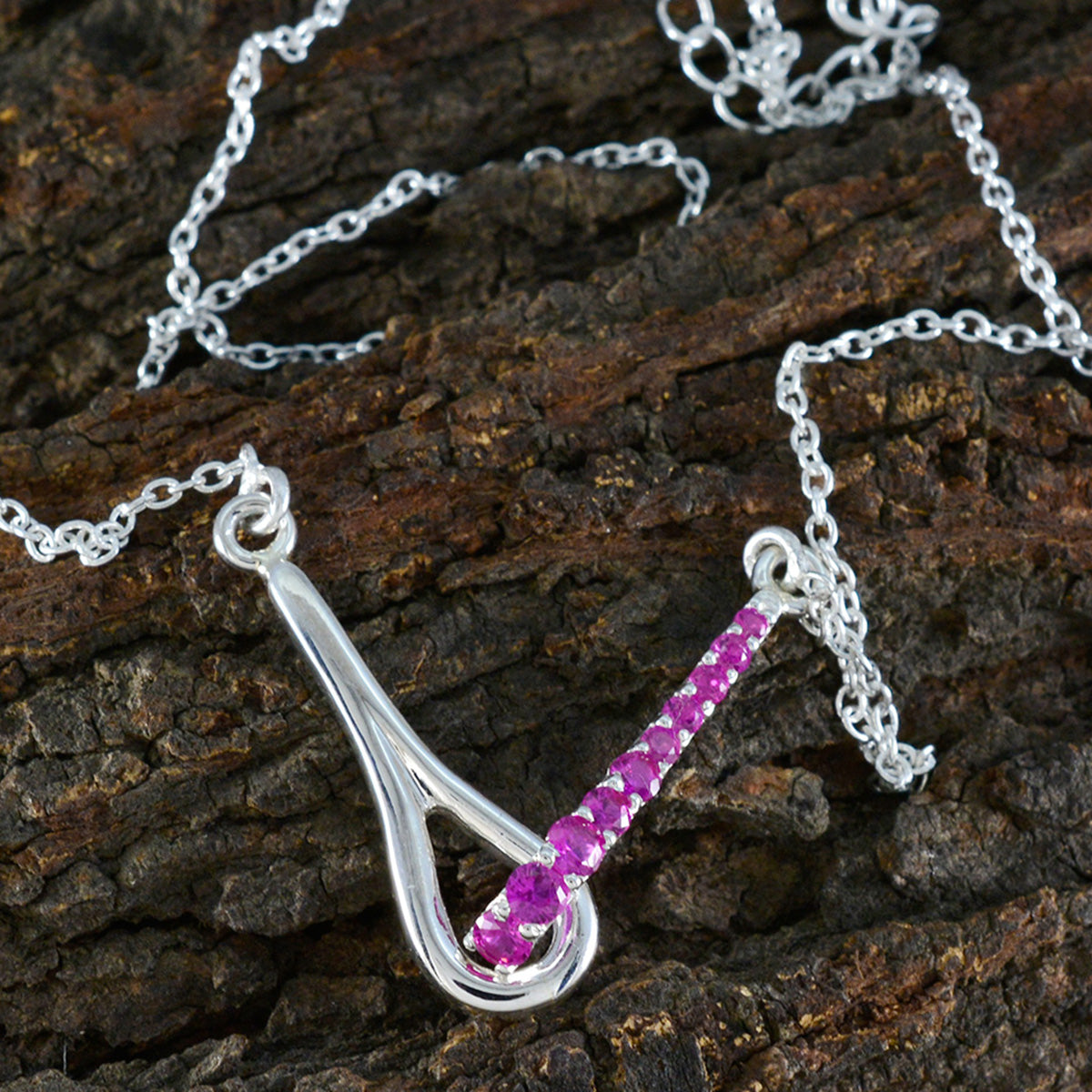 Colgante de lujo rojo Eliza con rubí y circonita cúbica en plata mexicana pequeña