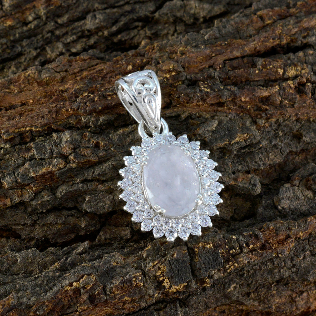 Rainbow Moonstone Featherlight Indian 925 Silver multiple Riya Modern White Pendant Jewelry