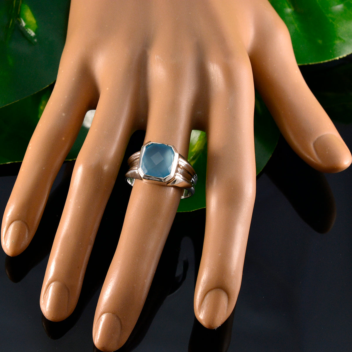 Aqua Chalcedony Solitaire Indian Silver Green Gems Eye catching Abstract Ring Jewellery