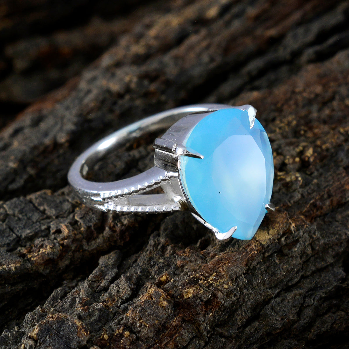 Aqua Chalcedony Solitaire German Sterling Silver Green Gemstones Eye catching Romantic Ring Jewelry
