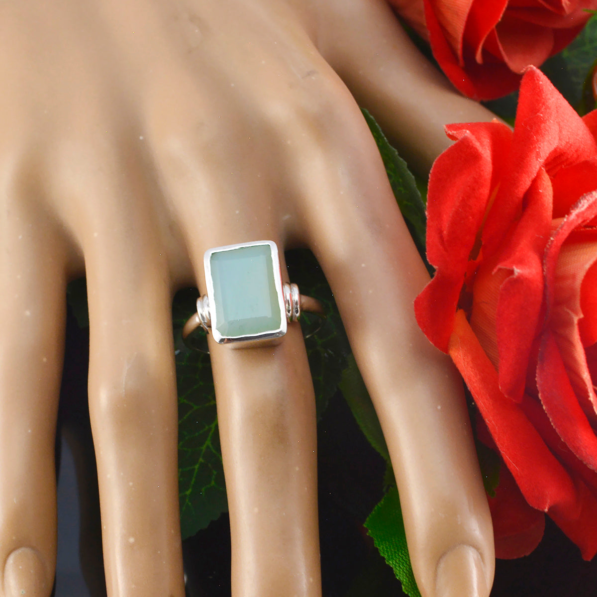 Aqua Chalcedony Solitaire Moroccan 925 Sterling Silver Green Gemstone Eye catching Armor Ring Jewellery