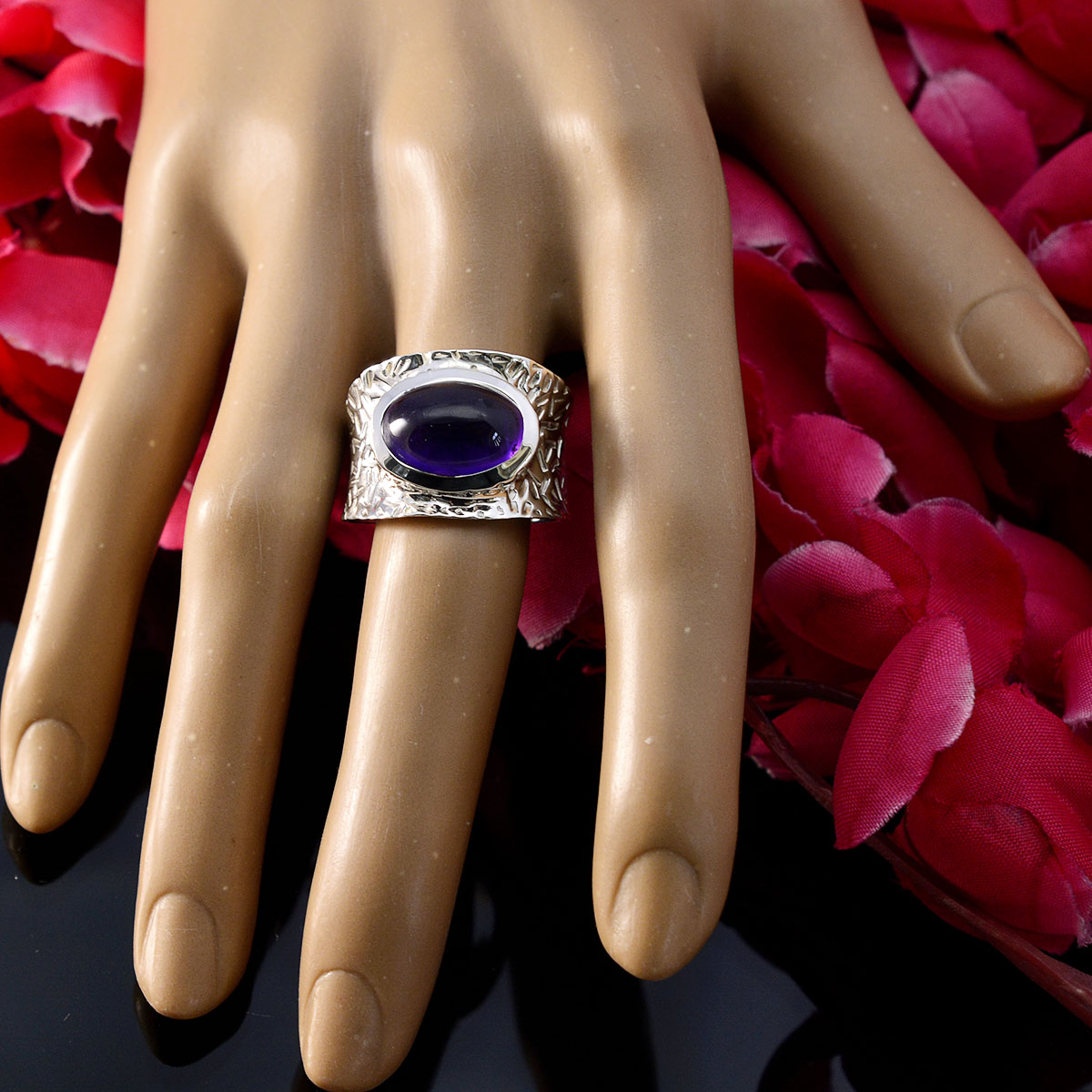 Amethyst Solitaire Indian 92.5 Silver Purple Gemstones Essential  engravings Ring Jewelry